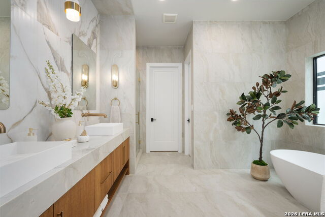24602 Cliff Line Property Photo 25