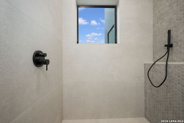 24602 Cliff Line Property Photo 48