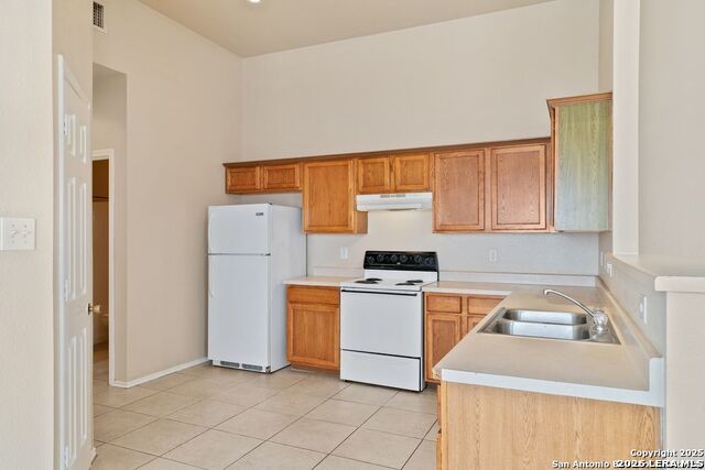 7379 Longing Trail Property Photo 12