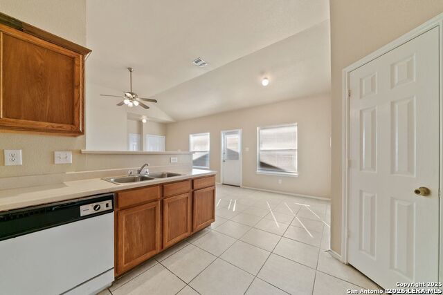 7379 Longing Trail Property Photo 15