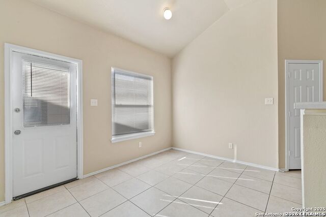 7379 Longing Trail Property Photo 16