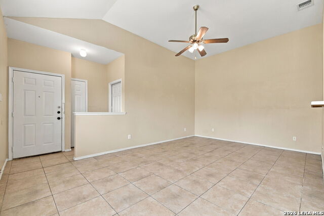 7379 Longing Trl Property Photo 4