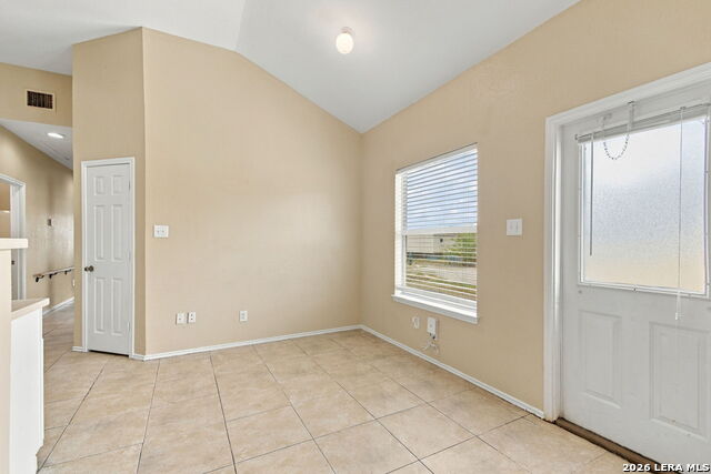7379 Longing Trl Property Photo 14