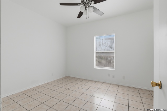 1706 W Craig Pl Property Photo 3