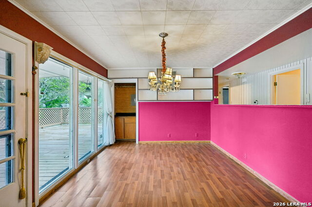 7906 Robin Rest Dr Property Photo 6
