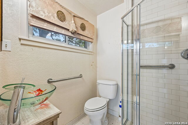 7906 Robin Rest Dr Property Photo 15