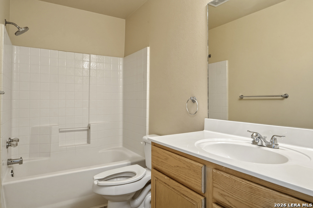 2130 Keystone Dr Property Photo 24
