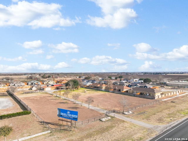 5037 N State Highway 123 Property Photo 1
