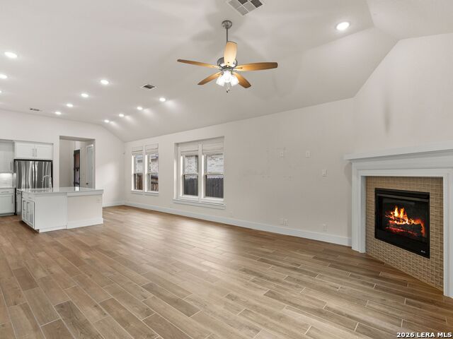 1037 Easy Gruene Property Photo 7