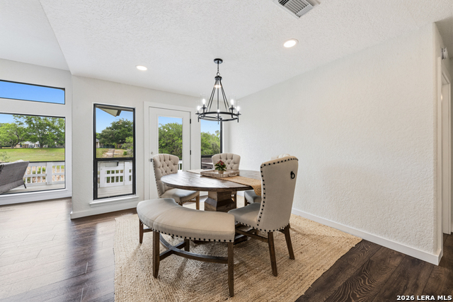 46 E Hampton Property Photo 15