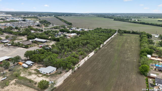 12145 Fischer Rd Property Photo 3