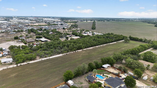 12145 Fischer Rd Property Photo 4