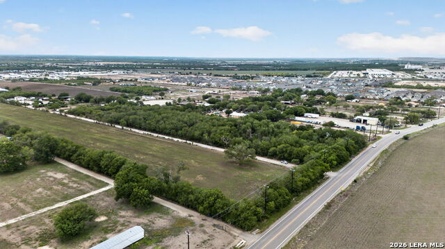 12145 Fischer Rd Property Photo 6