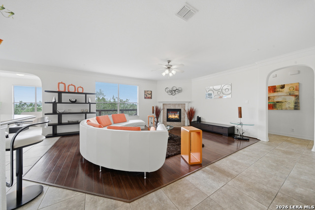 3751 Sunset Clf Property Photo 7