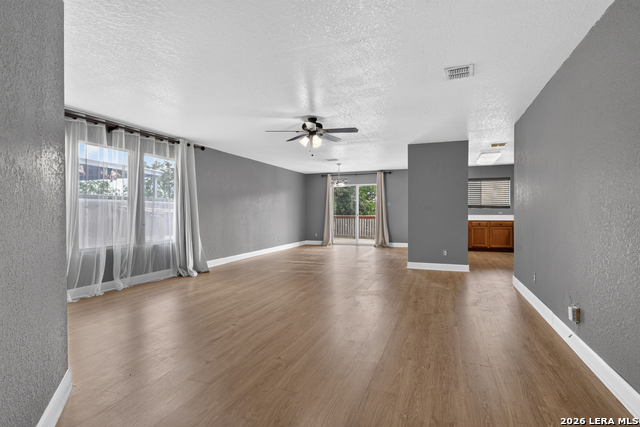 209 Gatewood Falls Property Photo 3