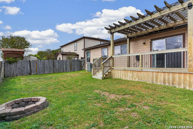 209 Gatewood Falls Property Photo 15