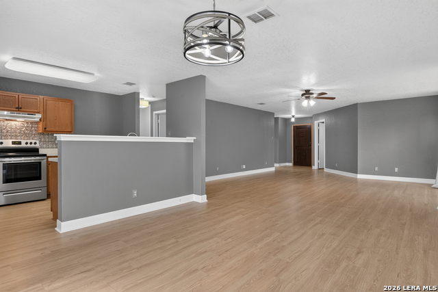 209 Gatewood Falls Property Photo 19