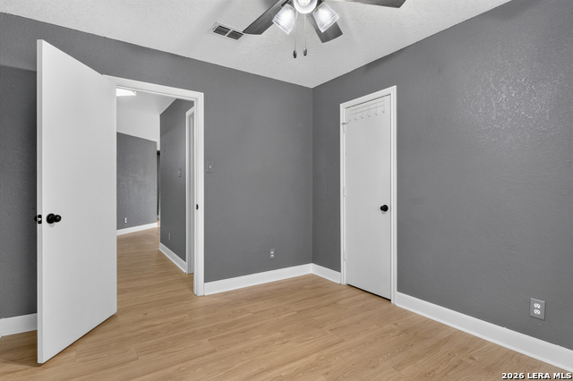 209 Gatewood Falls Property Photo 24
