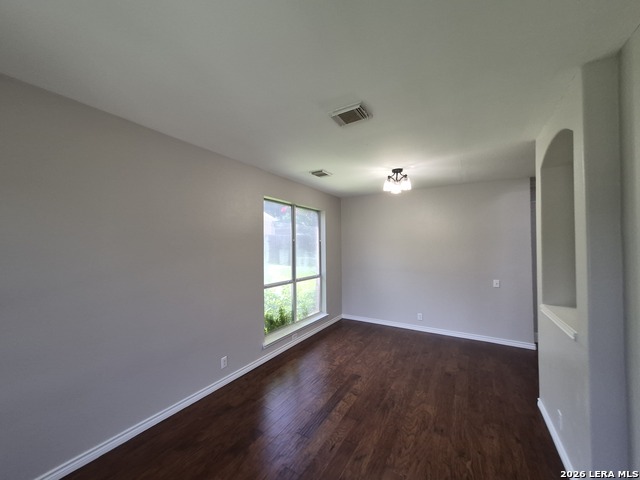 712 Moss Wood Property Photo 9