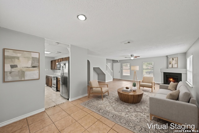 10215 Arbor Blf Property Photo 5