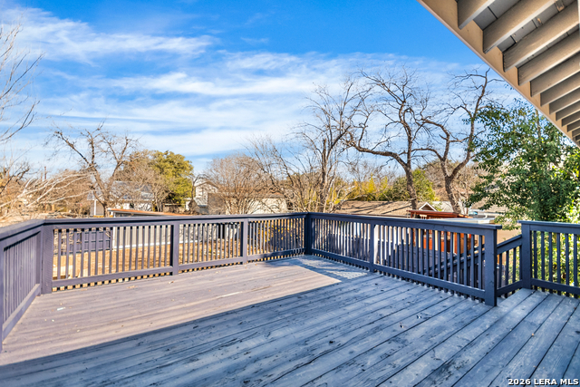 203 Eleanor Property Photo 18