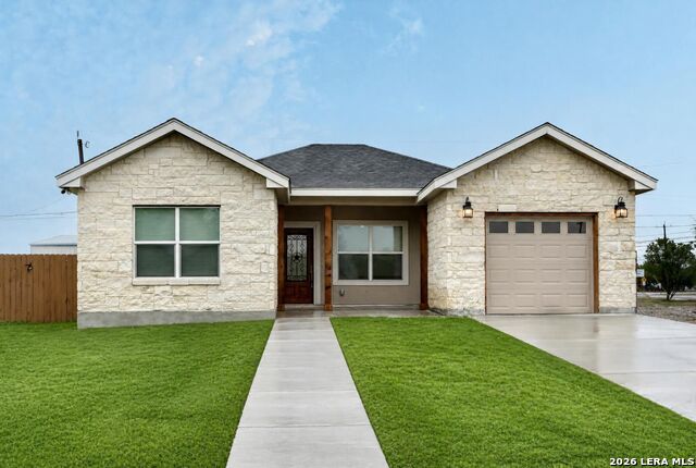 5511 Pageland Dr Property Photo 1