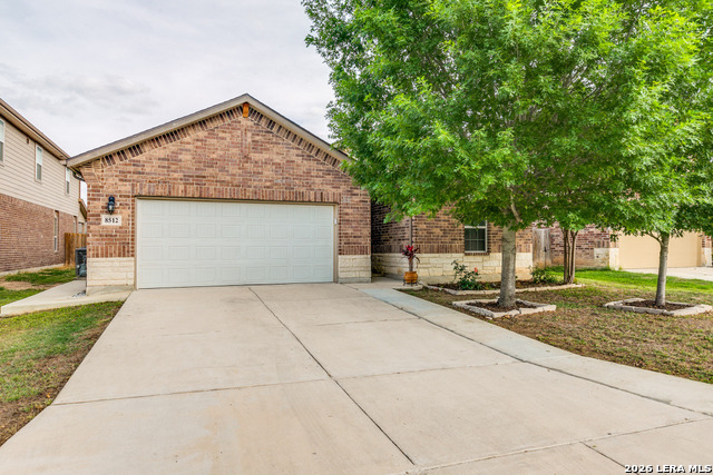 8512 Samsel Falls Property Photo 7
