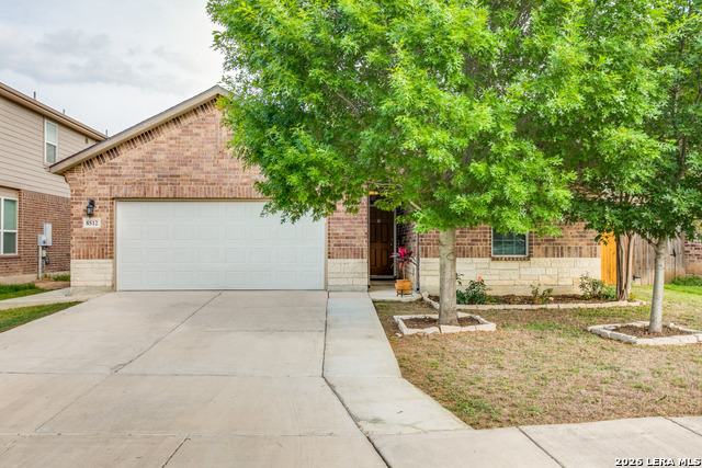 8512 Samsel Falls Property Photo 8