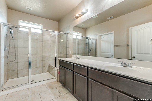 8512 Samsel Falls Property Photo 13