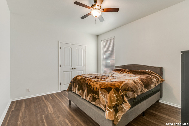 8512 Samsel Falls Property Photo 25