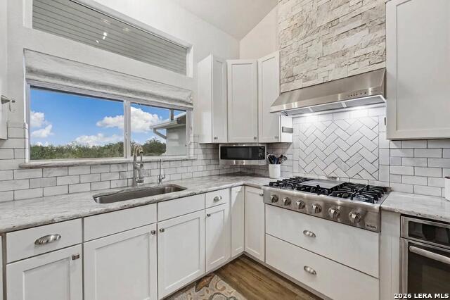 14343 Santa Loma Property Photo 9