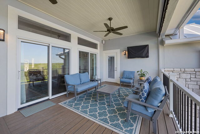 14343 Santa Loma Property Photo 28