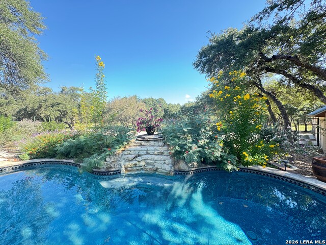 309 Lost Oaks Dr Property Photo 1