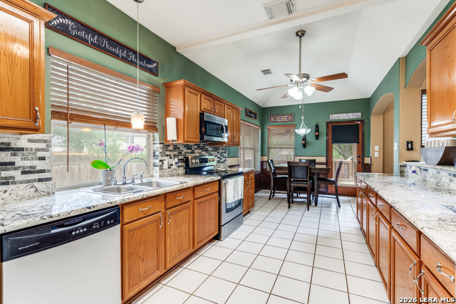 1643 Bold Cypress Property Photo 11