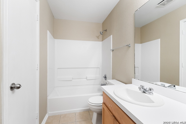 6526 Charles Field Property Photo 14