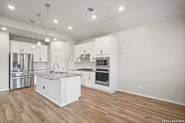 26067 Scenic Crest Blvd Property Photo 11