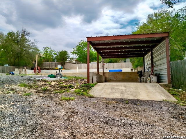 6514 Gilder Property Photo 1