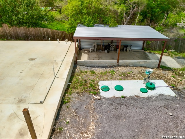 6514 Gilder Property Photo 9