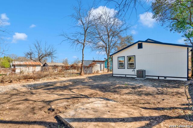 439 W Lubbock St Property Photo 19