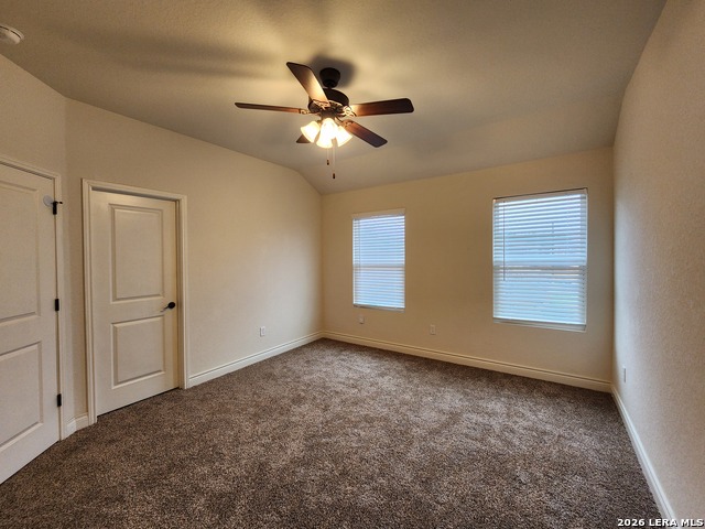 340 Untermaier St Property Photo 13