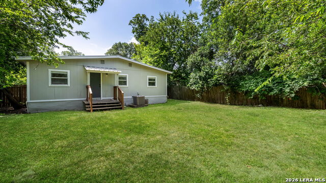 1824 Katy St Property Photo 15