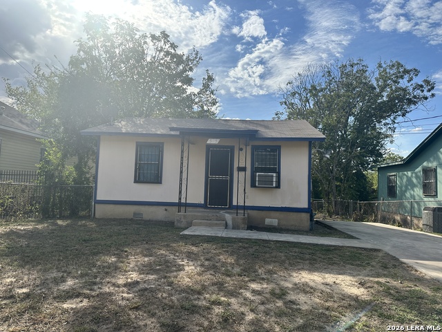 515 Clark Property Photo 3