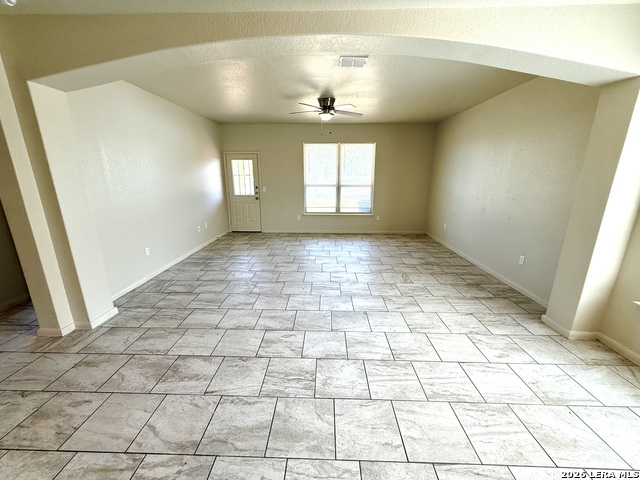 6814 Hibiscus Fls Property Photo 7
