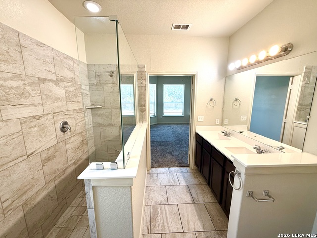 6814 Hibiscus Fls Property Photo 12
