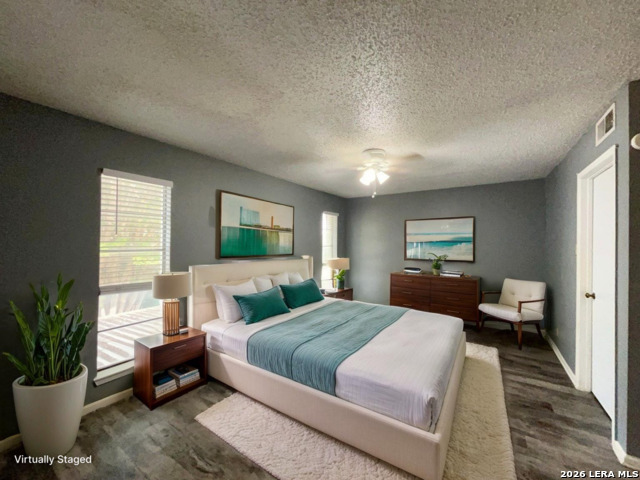 8731 Tradewind Dr Property Photo 4