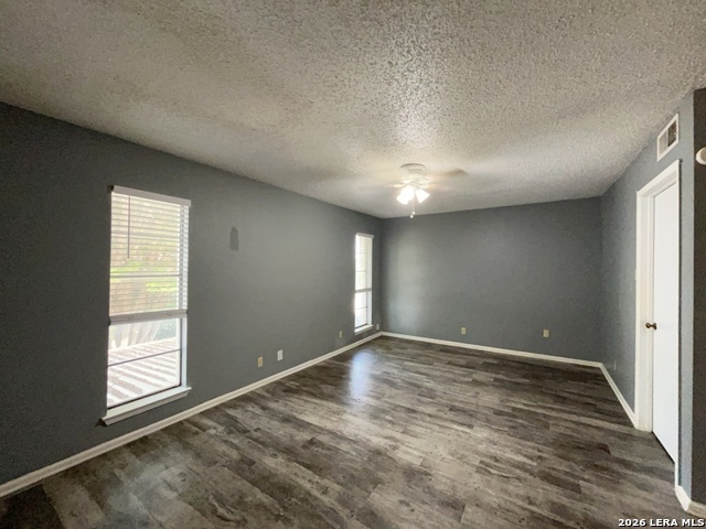 8731 Tradewind Dr Property Photo 21