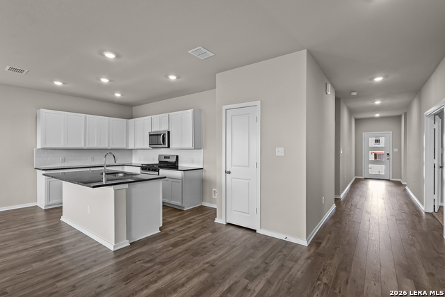 8340 Rocket View Property Photo 6