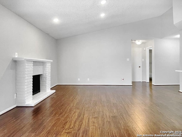 11520 Huebner Rd Property Photo 10