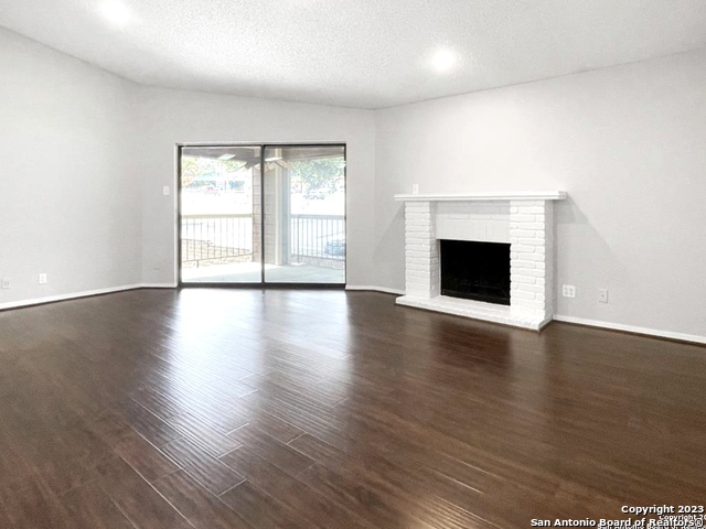 11520 Huebner Rd Property Photo 11