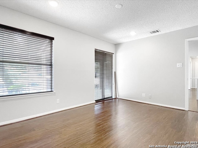 11520 Huebner Rd Property Photo 20